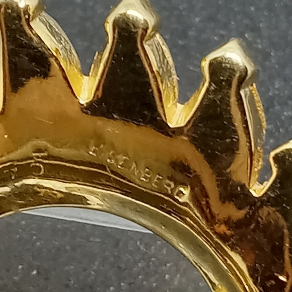 * vintage Eisenberg marquise cut clear rhinestones gold tone pin brooch - Picture 5 of 5